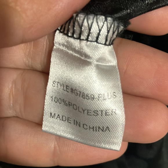 Black metallic shirt by jodifl - Picture 4 of 4